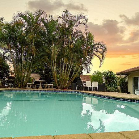Home Away From Home Pinetown Eksteriør billede