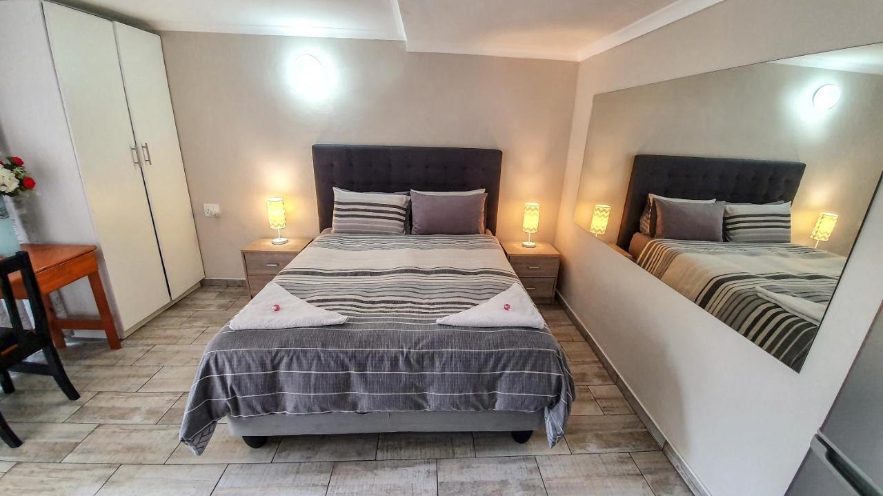Home Away From Home Pinetown Eksteriør billede