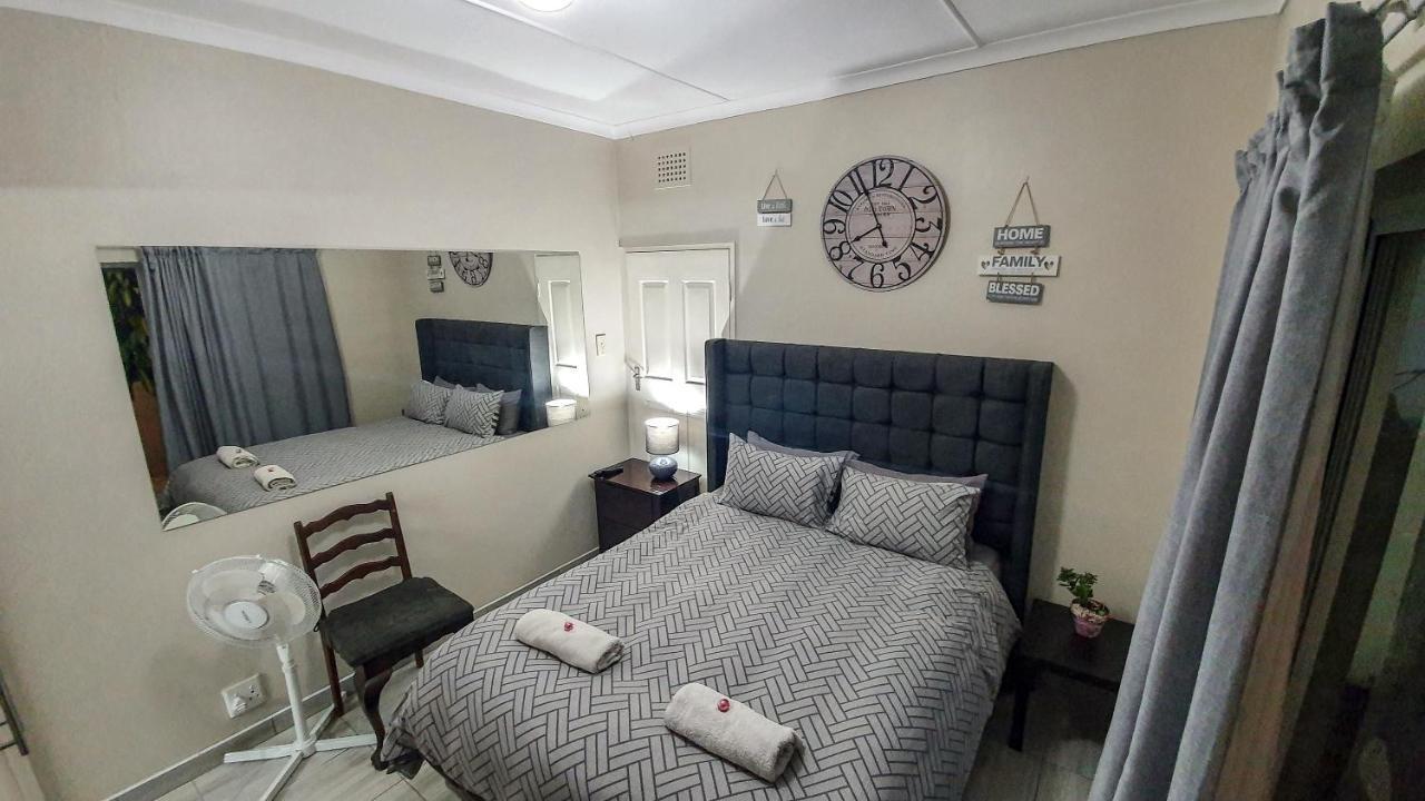 Home Away From Home Pinetown Eksteriør billede