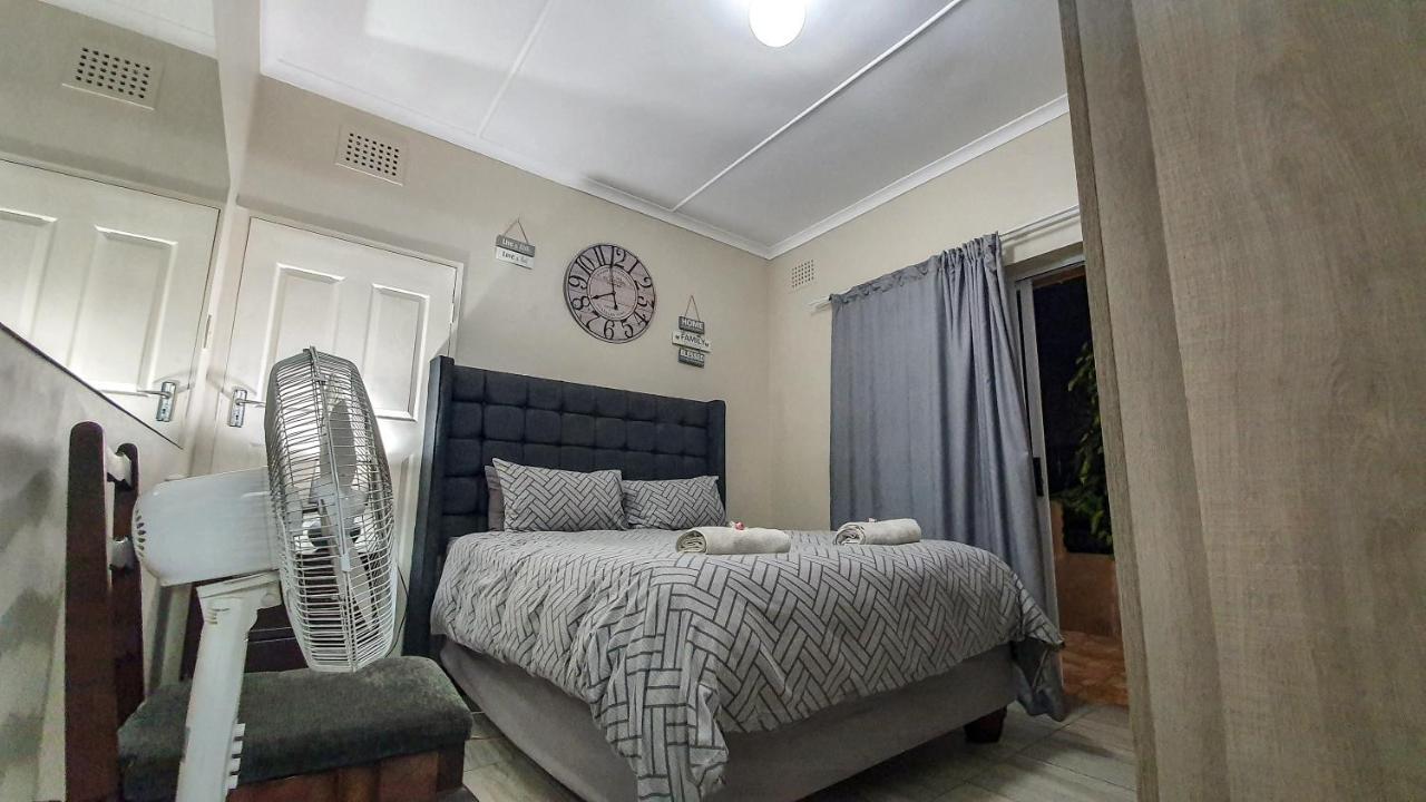 Home Away From Home Pinetown Eksteriør billede