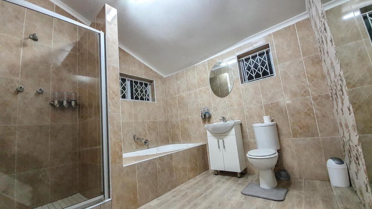 Home Away From Home Pinetown Eksteriør billede