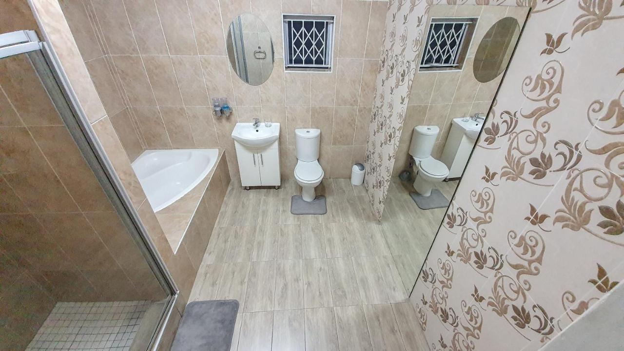 Home Away From Home Pinetown Eksteriør billede